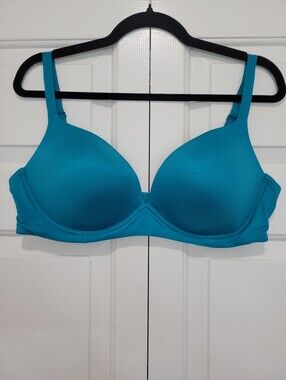 Victoria's Secret Body By Victoria Teal Wireless Push-Up Bra